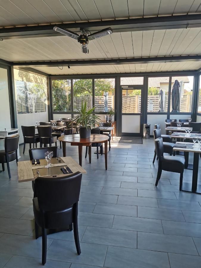 Hotel Le P'Tit Bouchon Rambervillers Exterior foto